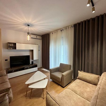Cozy apartment near Artificial Lake Tirana Zewnętrze zdjęcie