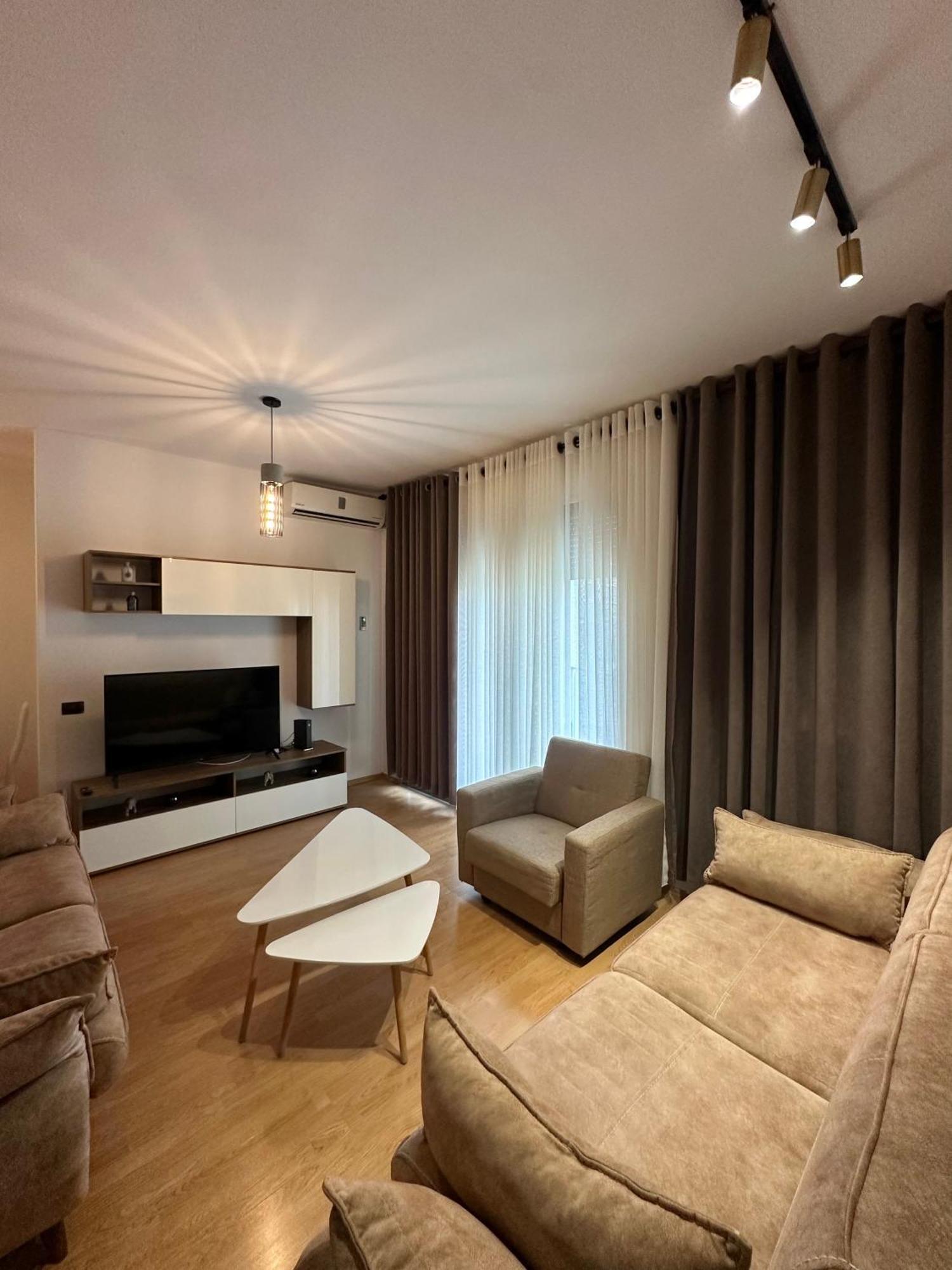 Cozy apartment near Artificial Lake Tirana Zewnętrze zdjęcie