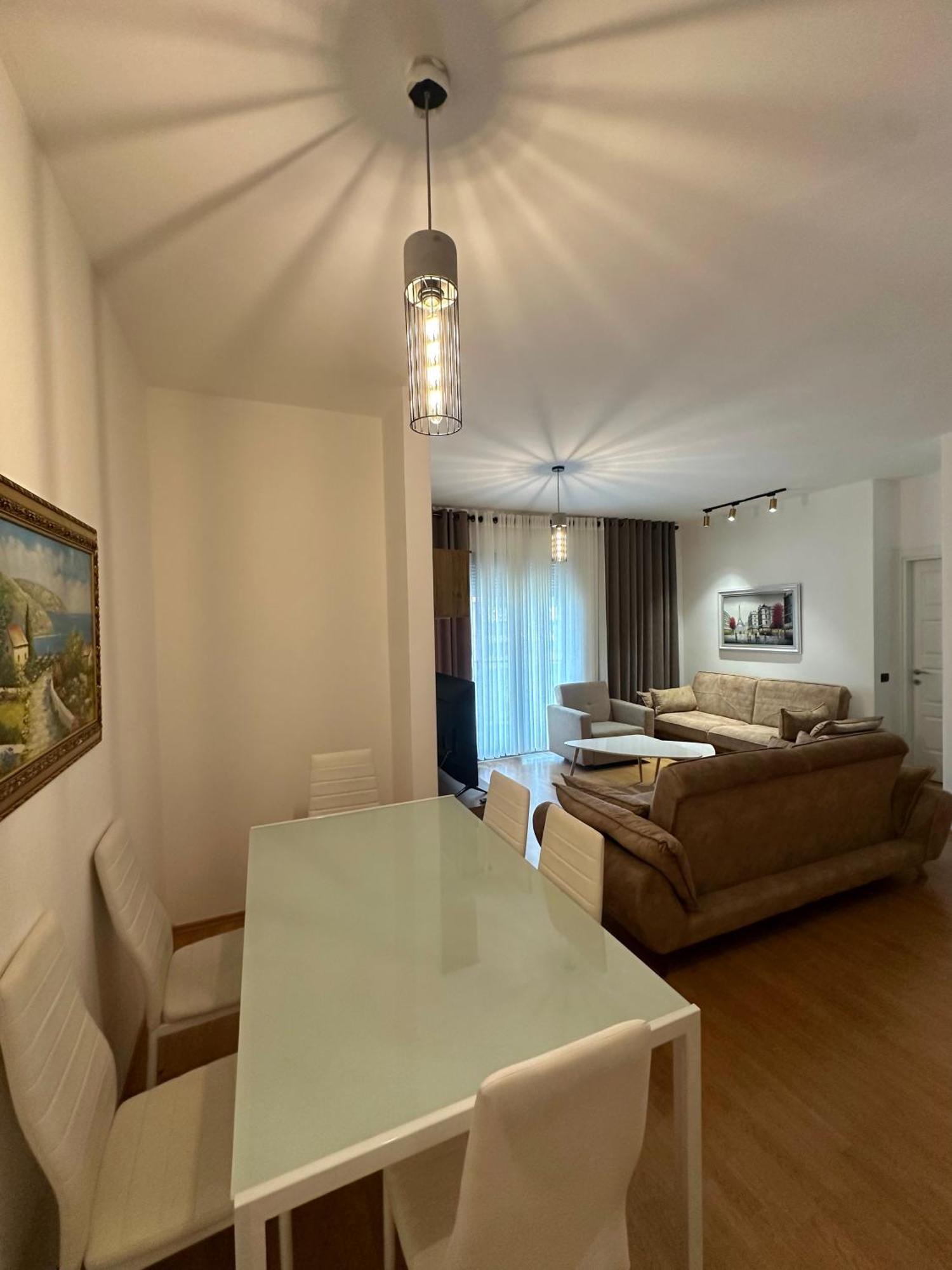 Cozy apartment near Artificial Lake Tirana Zewnętrze zdjęcie