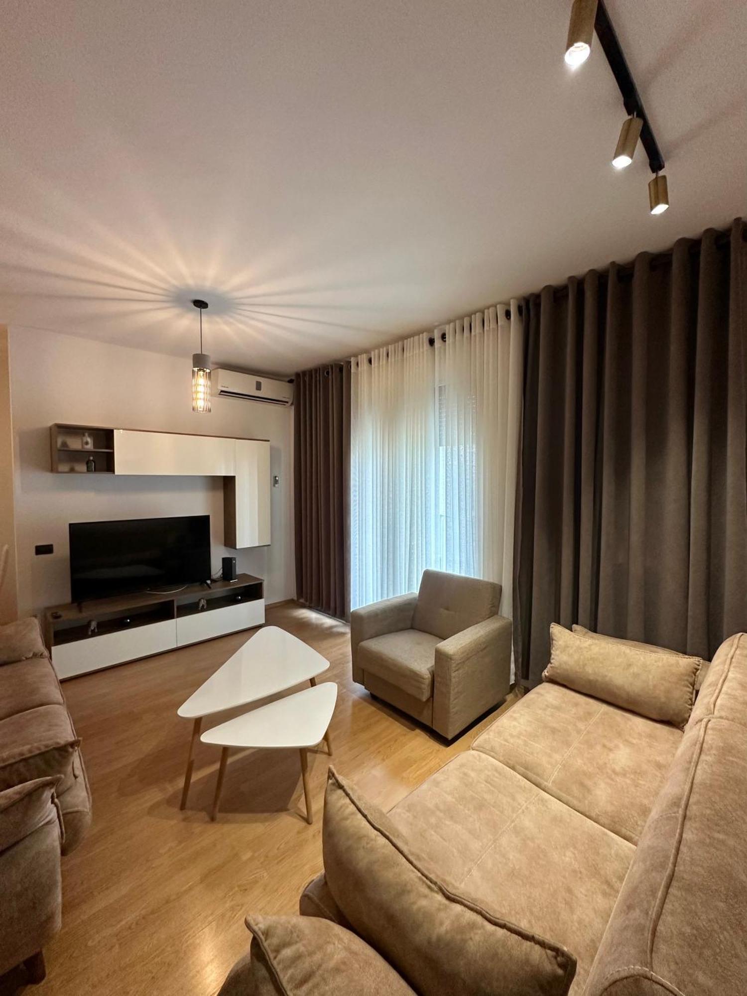 Cozy apartment near Artificial Lake Tirana Zewnętrze zdjęcie